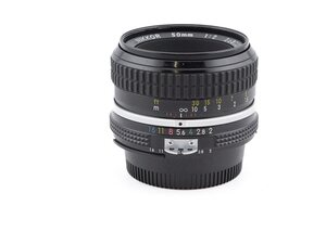 50mm f/2 Pancake Lens